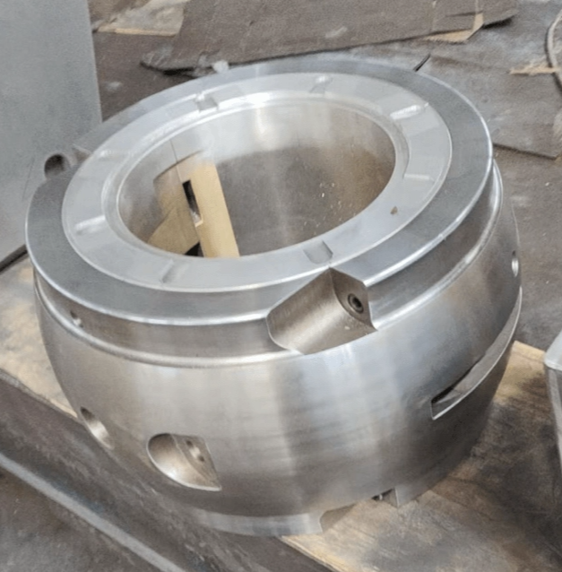 Seam turbine sliding bearing bushing na may tin-bases alloy lining